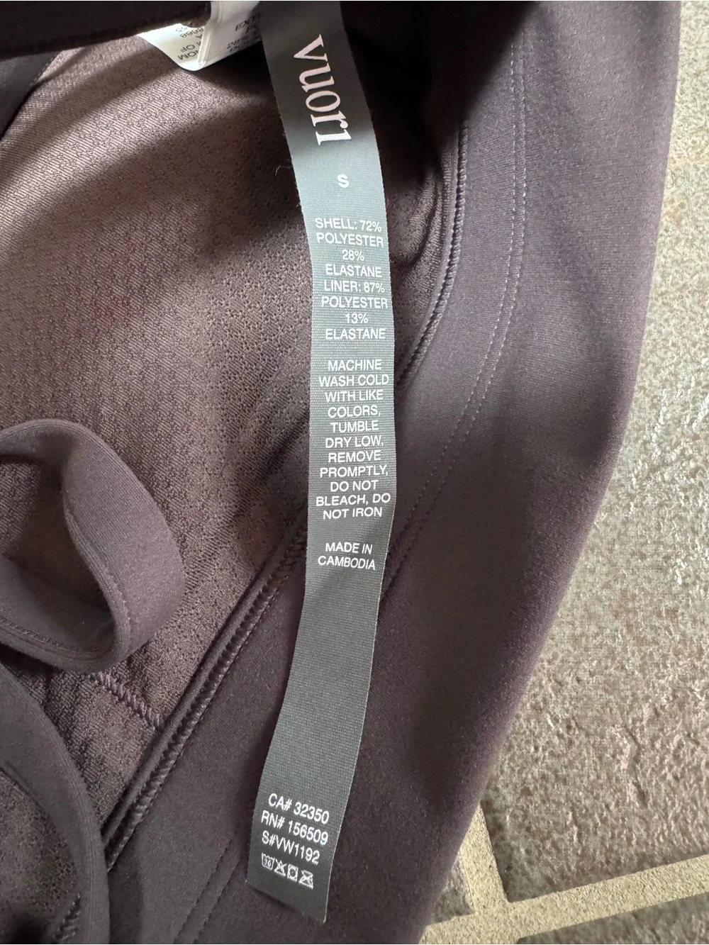 Vuori Yosemite Longline Sports Bra Strappy Back Sangria Purple Small VW1192